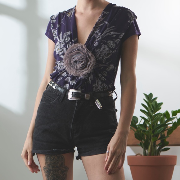 Anthropologie Tops - 3 for $25 Deletta Anthro Floral Purple V Neck Top